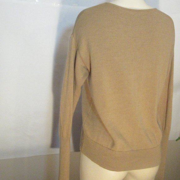 Aritzia Wilfred 100% Merino Wool Women's Sweater Sandy Beige V neck Size Small - Picture 6 of 9